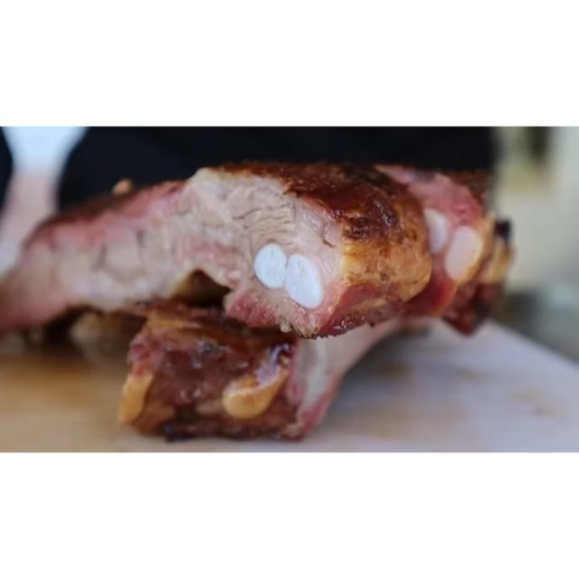 St Louis Ribz - Center Cut Sandwich.